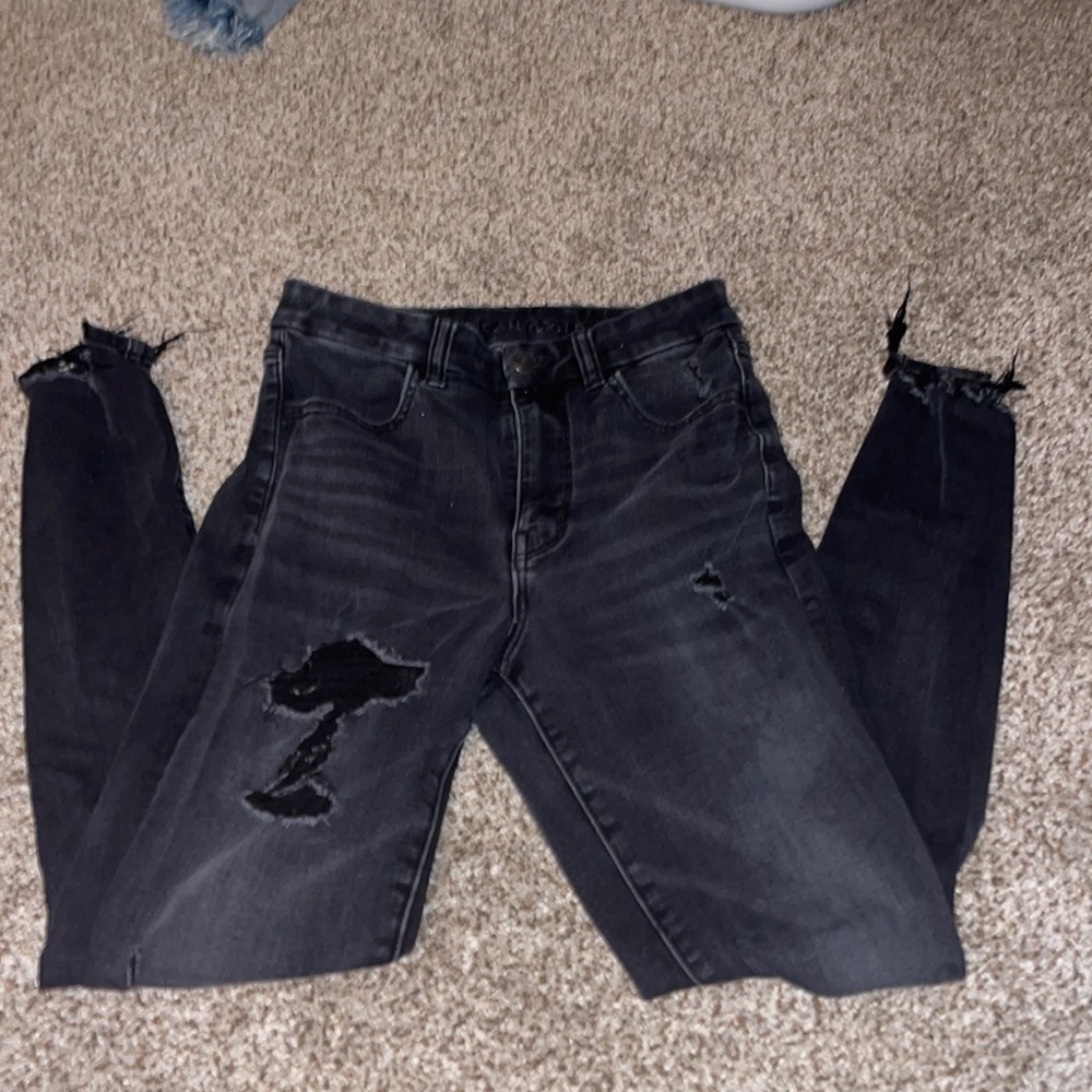 American eagle black hi-rise jeans
